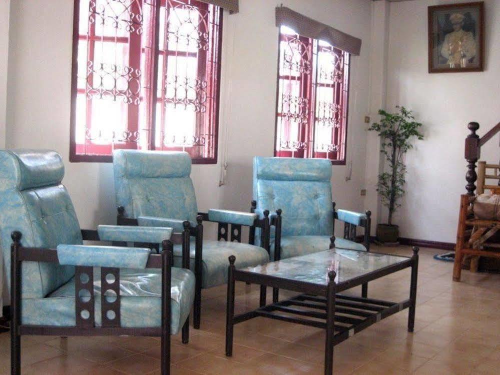 Sri Krung Guest House فرا ناخون سي أيوتثايا المظهر الخارجي الصورة